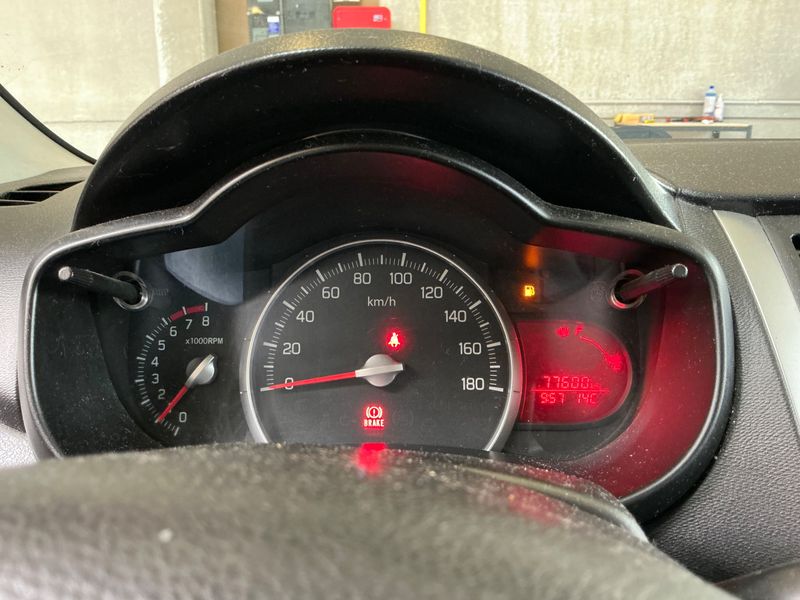 Suzuki Celerio 1.0 Club 2015 – снимка 18