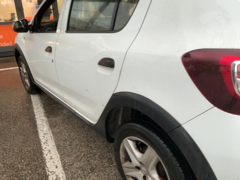 Dacia Sandero 0.9 TCe Stepway 2015 – снимка 6