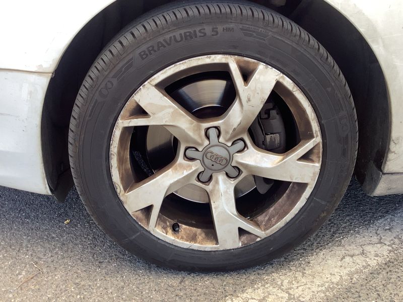 Audi A6 2.0 TDI 2010 – снимка 3