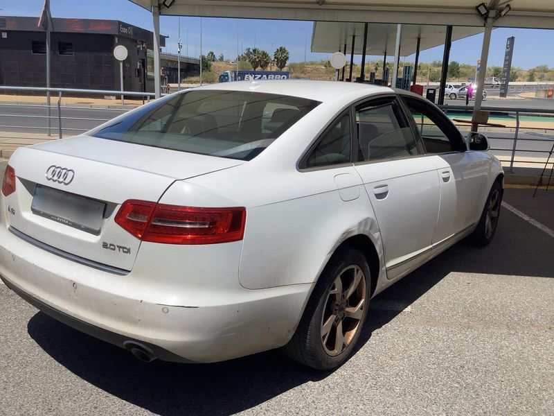 Audi A6 2.0 TDI 2010 – снимка 8
