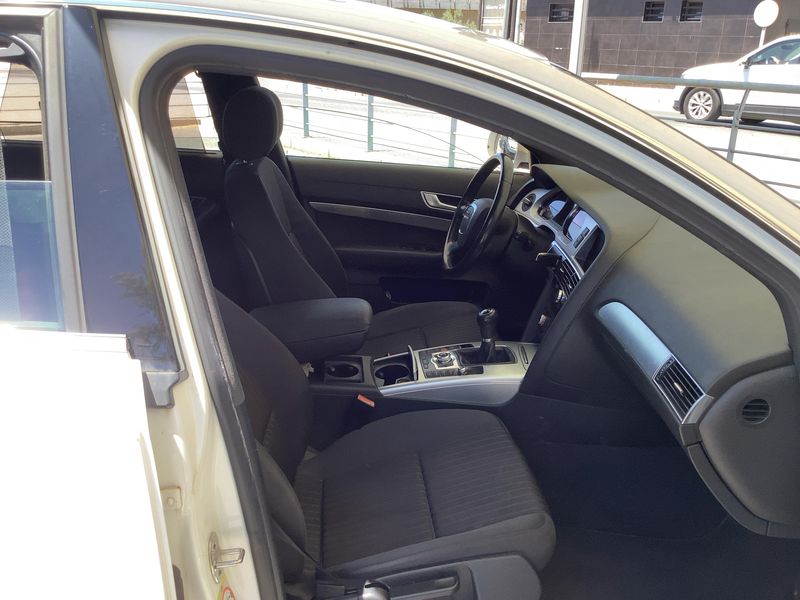 Audi A6 2.0 TDI 2010 – снимка 16