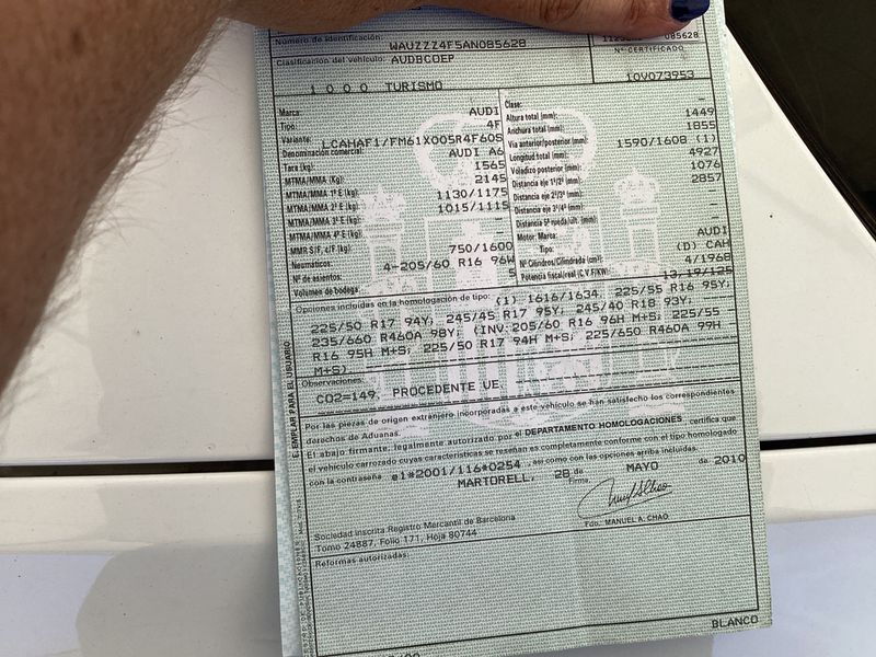 Audi A6 2.0 TDI 2010 – снимка 20