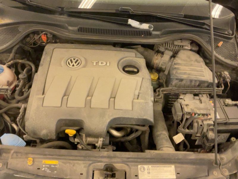 Volkswagen Polo 1.6 TDI Highline 2014 – снимка 33
