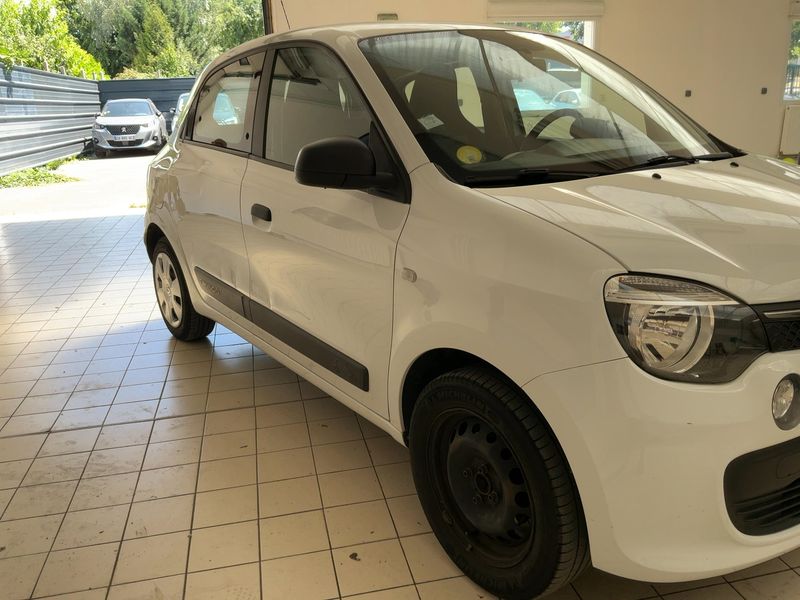 Renault Twingo 1.0 SCe Live 2018 – снимка 12