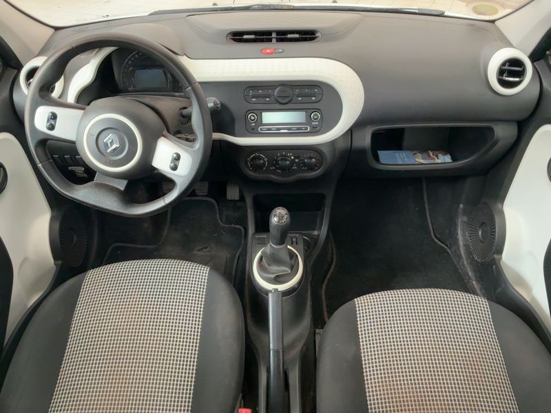 Renault Twingo 1.0 SCe Live 2018 – снимка 17