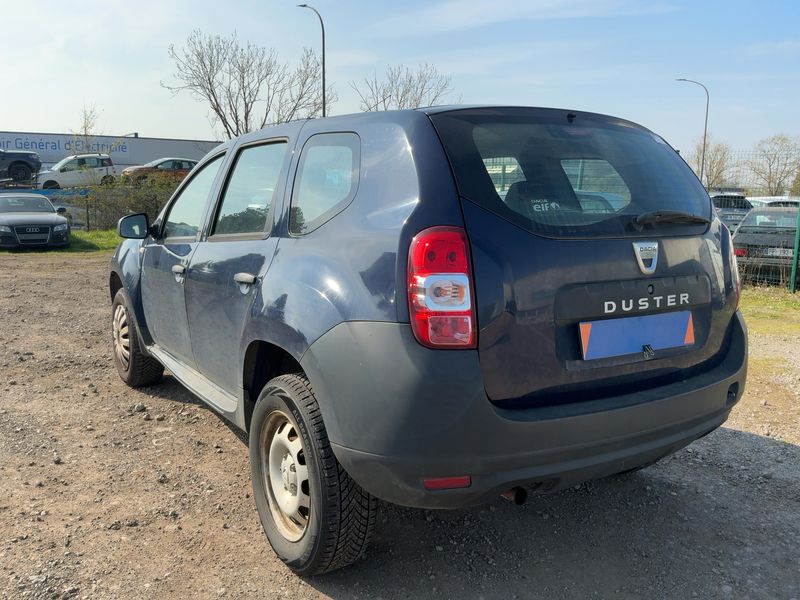 Dacia Duster 1.6 SCe Essentiel 4x2 2016 – снимка 6