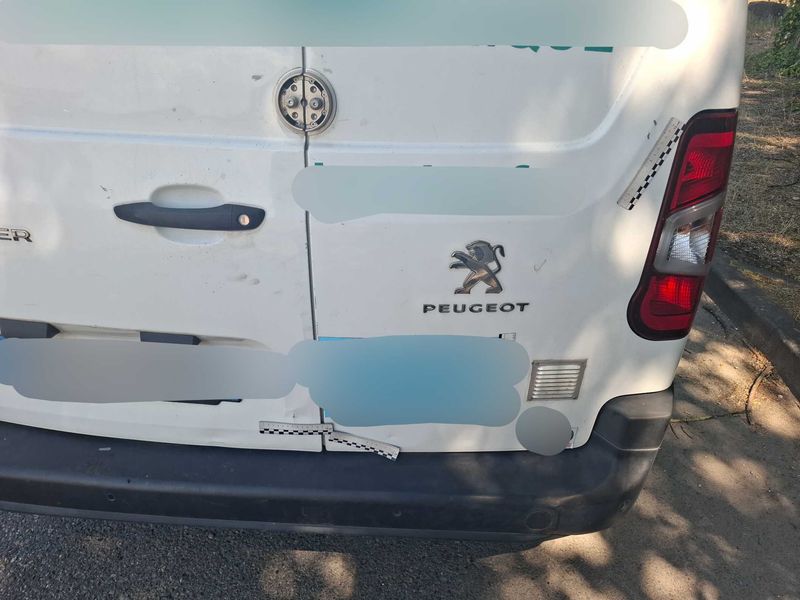 Peugeot Partner 1.5 Blue-HDi Premium L1 2022 – снимка 47