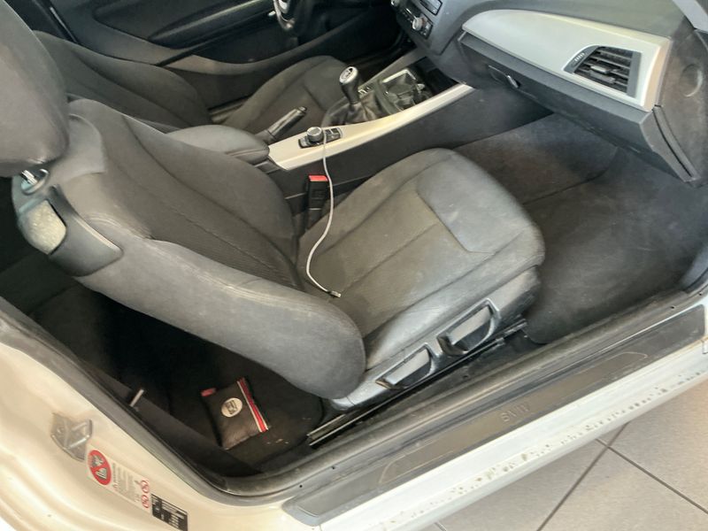 BMW 1er 118d 2013 – снимка 29