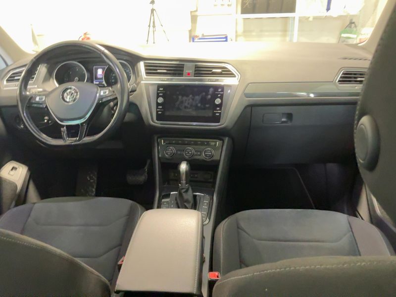 Volkswagen Tiguan 2.0 TDI Highline BlueMotion Tech 2017 – снимка 18