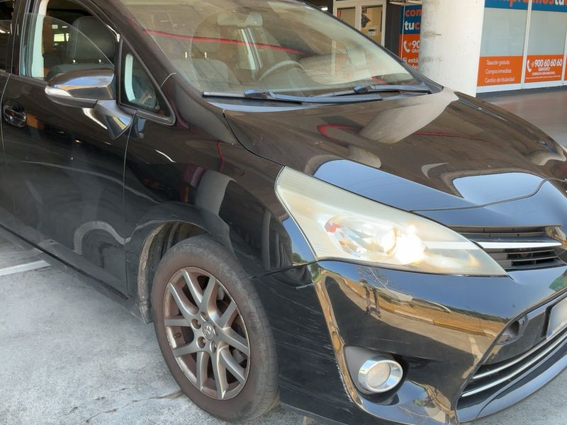 Toyota Verso 1.6 D-4D Advance 2014 – снимка 12