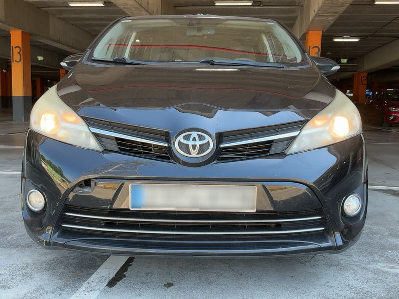 Toyota Verso 1.6 D-4D Advance 2014 – снимка 14
