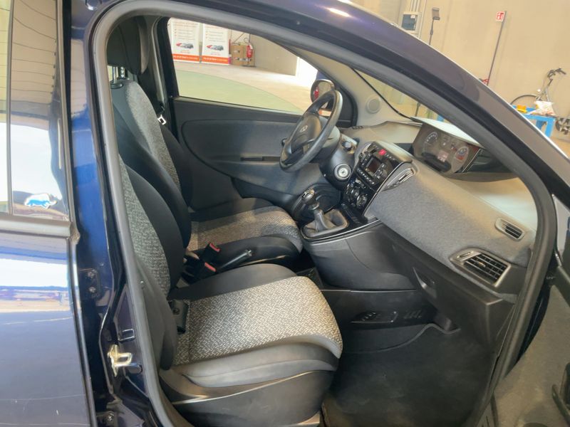 Lancia Ypsilon 1.2 Elefantino Blu 2019 – снимка 16