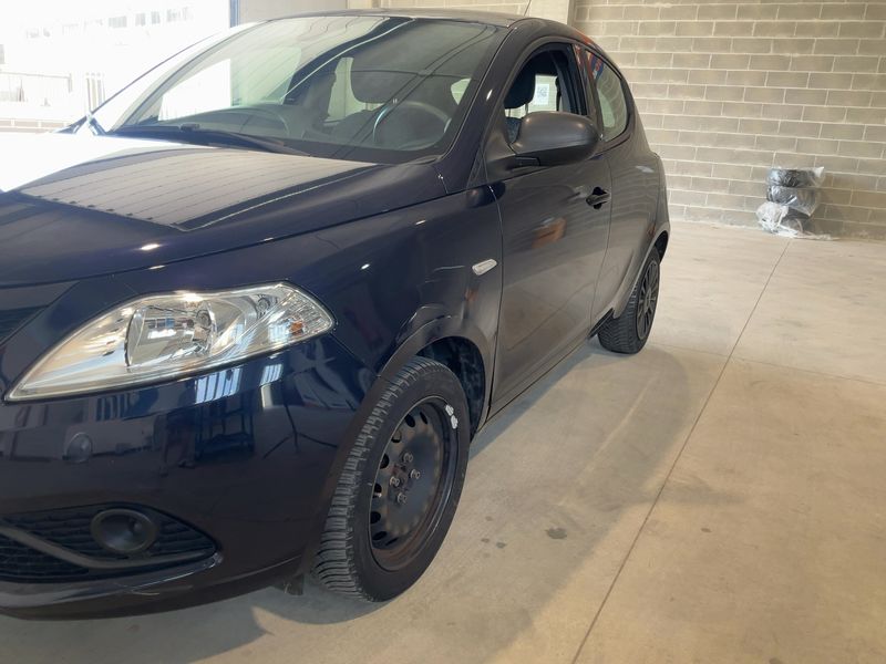 Lancia Ypsilon 1.2 Elefantino Blu 2019 – снимка 2