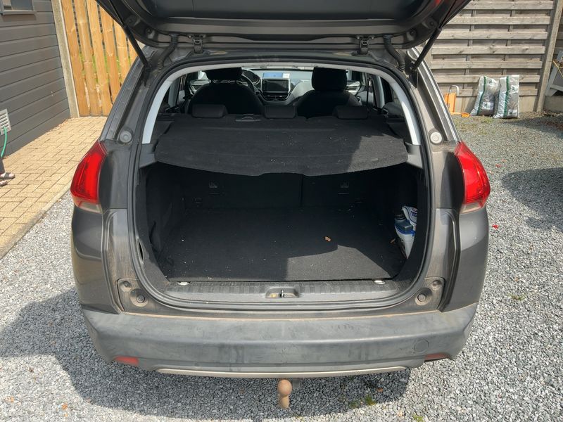 Peugeot 2008 1.6 Blue-HDi Style 2016 – снимка 15