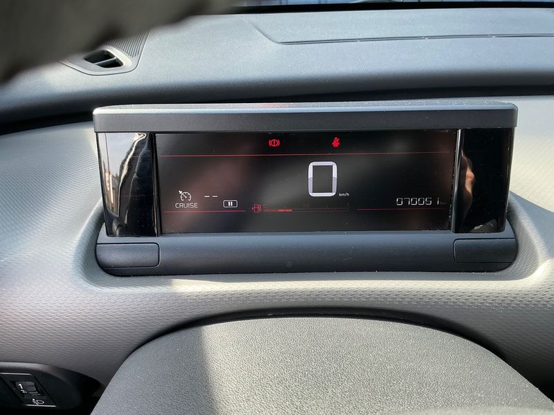 Citroen C4 Cactus 1.2 PureTech Feel Business 2020 – снимка 18