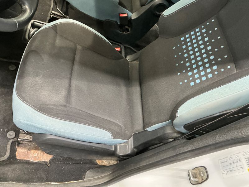 Citroen Berlingo 1.6 e-HDi Selection 2014 – снимка 32