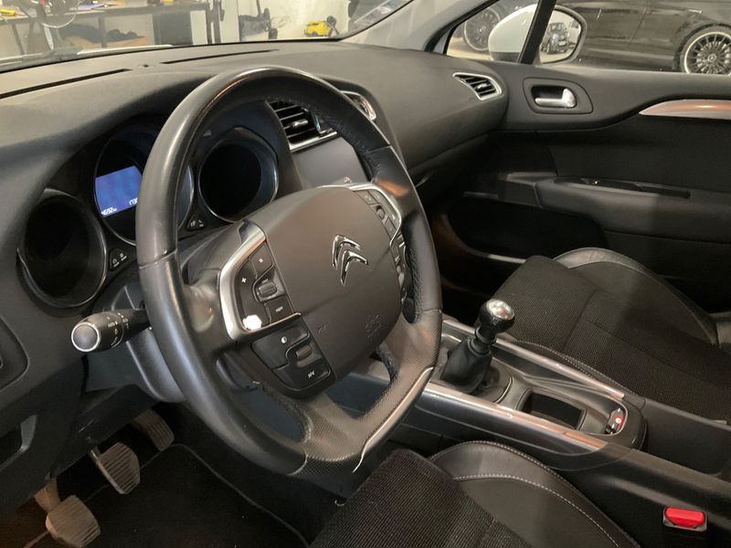 Citroen C4 1.6 e-HDi Exclusive 2013 – снимка на щета 37