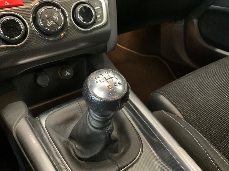 Citroen C4 1.6 e-HDi Exclusive 2013 – снимка на щета 38