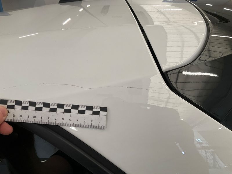 Citroen C4 1.6 e-HDi Exclusive 2013 – снимка на щета 32