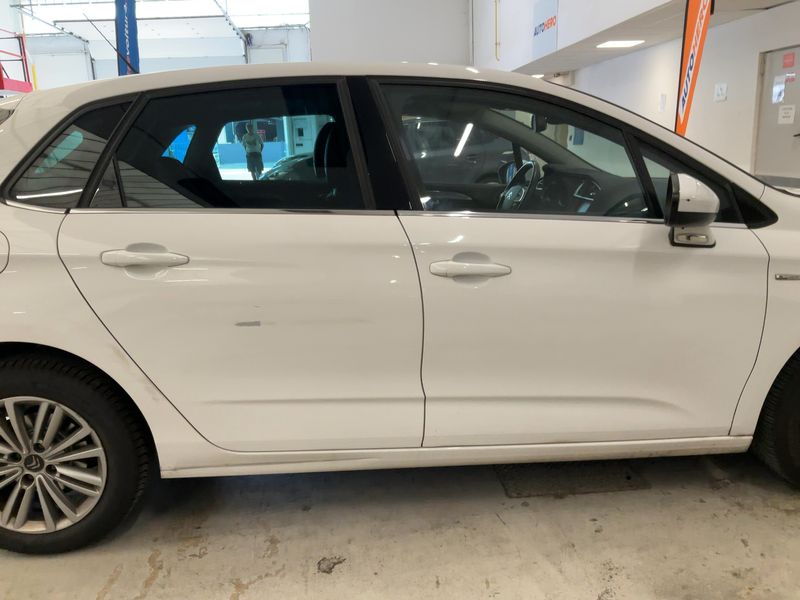 Citroen C4 1.6 e-HDi Exclusive 2013 – снимка на щета 10