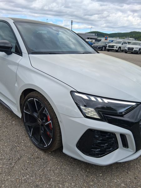 Audi RS 3 2.5 TFSI quattro 2024 – снимка 12