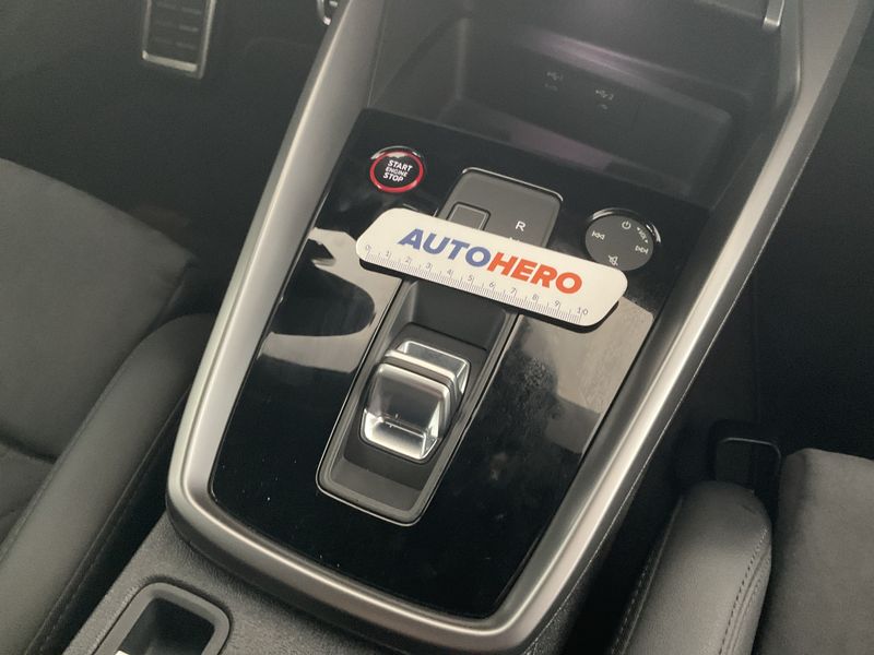Audi RS 3 2.5 TFSI quattro 2024 – снимка 27