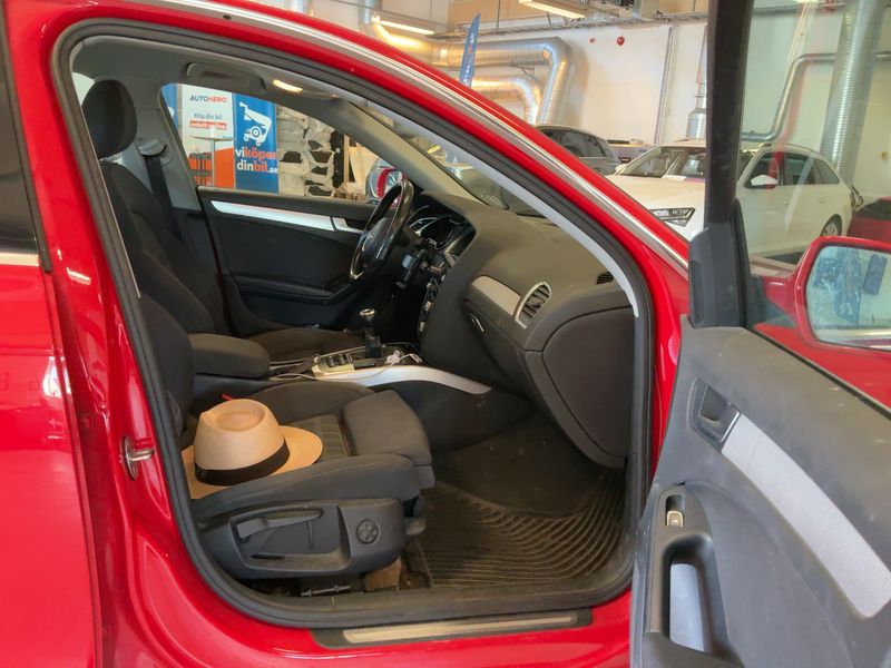 Audi A4 2.0 TDI ultra Attraction 2015 – снимка 11