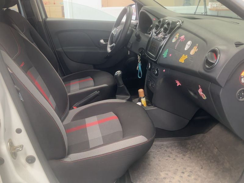 Dacia Sandero 1.5 Blue dCi SL Xplore 2019 – снимка 16