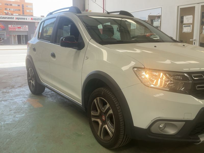 Dacia Sandero 1.5 Blue dCi SL Xplore 2019 – снимка 12