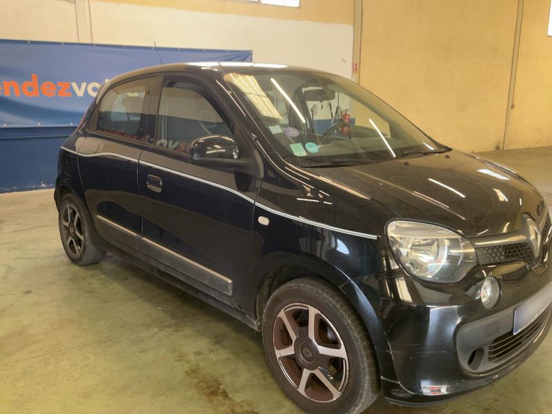 Renault Twingo 1.0 SCe Intens 2016 – снимка 12