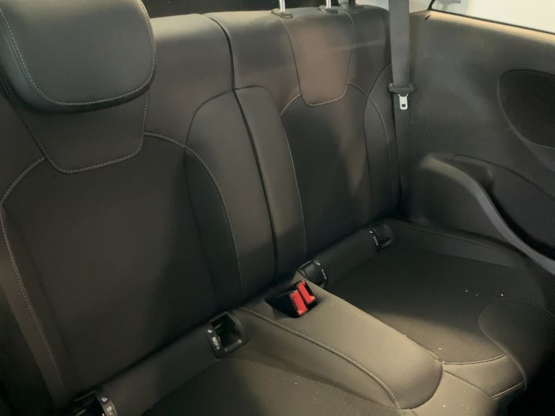 Opel Adam 1.2 Unlimited 2016 – снимка 19