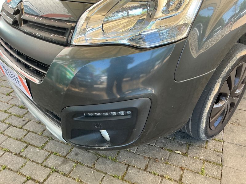 Citroen Berlingo 1.2 e-THP 20 Aniversario Edition 2018 – снимка 41