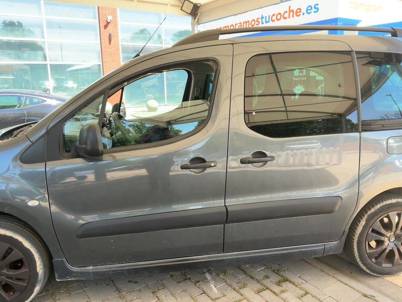 Citroen Berlingo 1.2 e-THP 20 Aniversario Edition 2018 – снимка 4