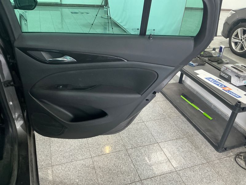 Opel Insignia Grand Sport 2.0 CDTI Business 2022 – снимка 28
