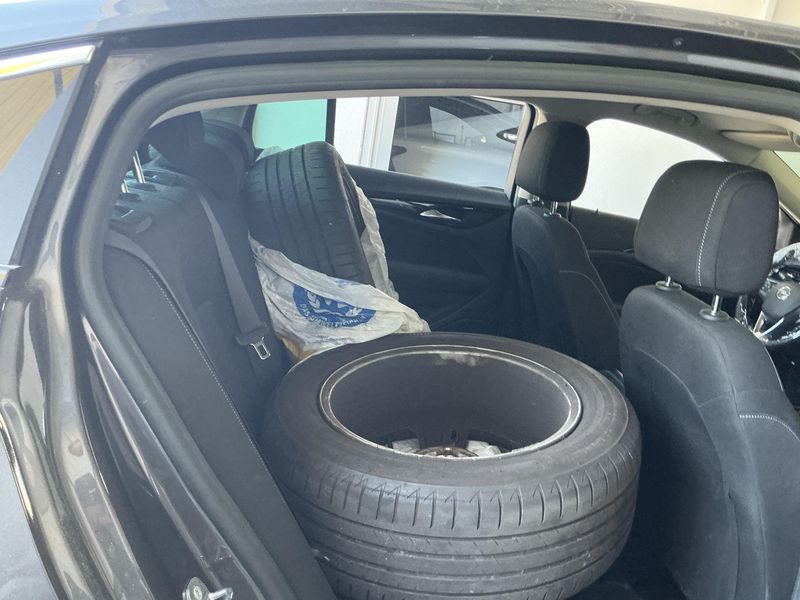 Opel Insignia Grand Sport 2.0 CDTI Business 2022 – снимка 20