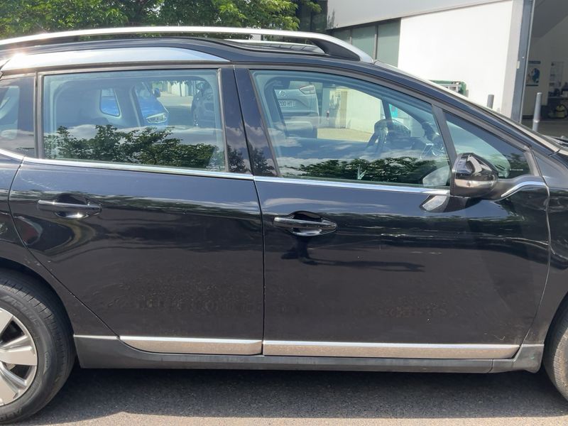 Peugeot 2008 1.2 PureTech Allure 2016 – снимка 10