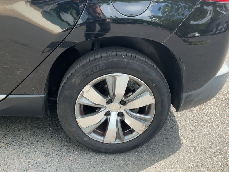 Peugeot 2008 1.2 PureTech Allure 2016 – снимка 5