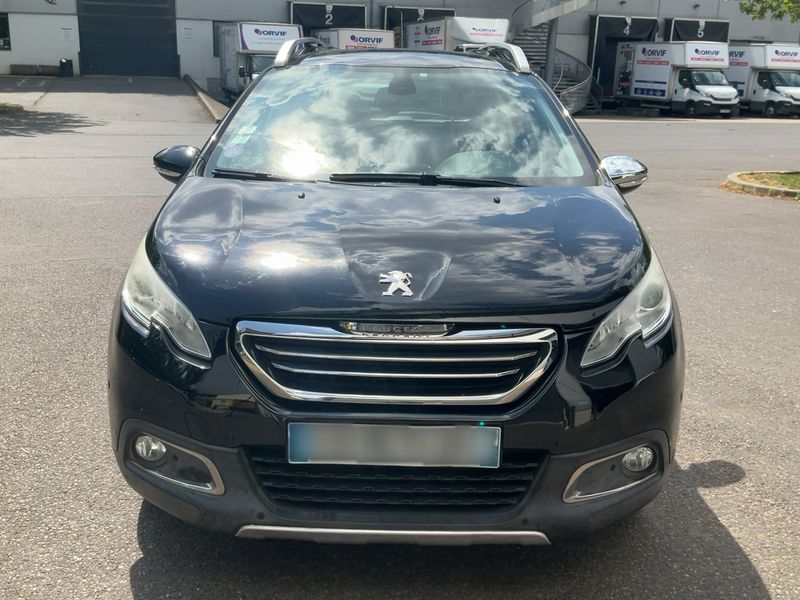 Peugeot 2008 1.2 PureTech Allure 2016 – снимка 14