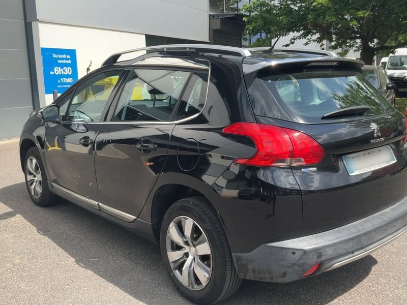 Peugeot 2008 1.2 PureTech Allure 2016 – снимка 6