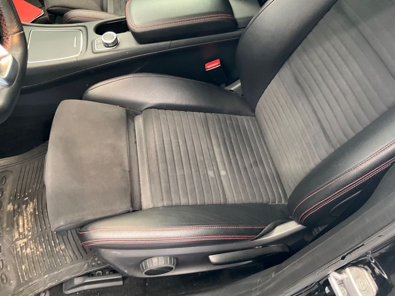 Mercedes-Benz GLA-Klasse GLA 250 4Matic AMG Line 2018 – снимка 33