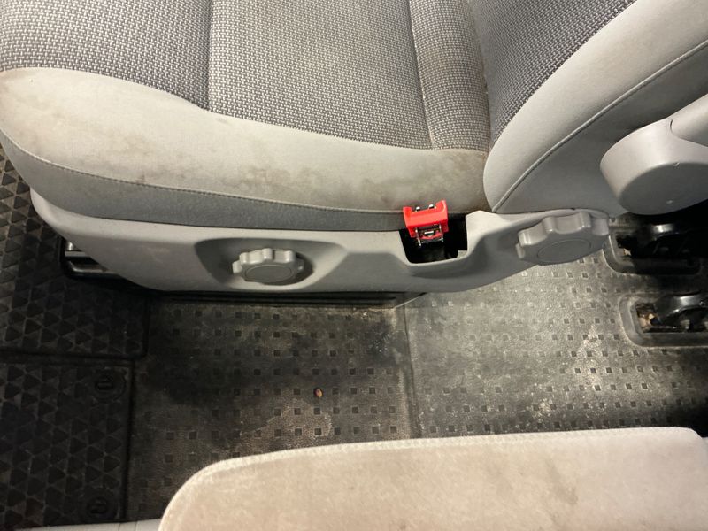 Volkswagen T5 Caravelle 2.0 TDI Comfortline 2013 – снимка 56