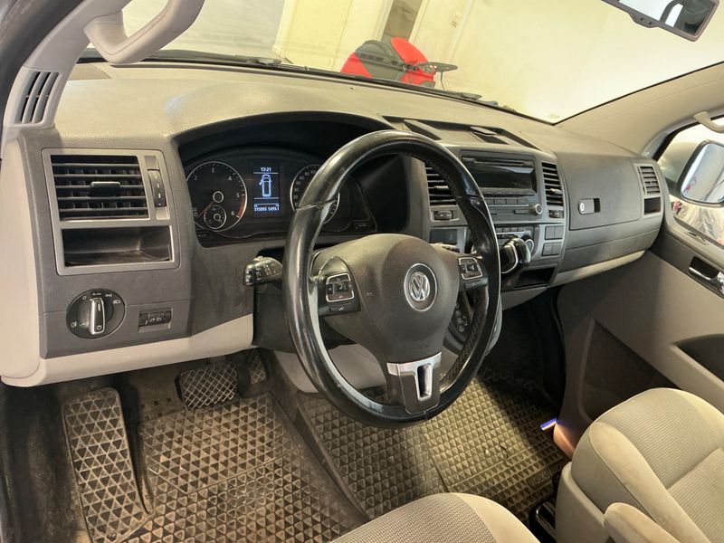 Volkswagen T5 Caravelle 2.0 TDI Comfortline 2013 – снимка 54