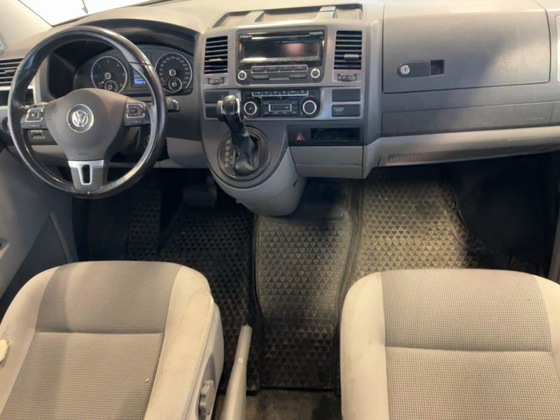 Volkswagen T5 Caravelle 2.0 TDI Comfortline 2013 – снимка 18