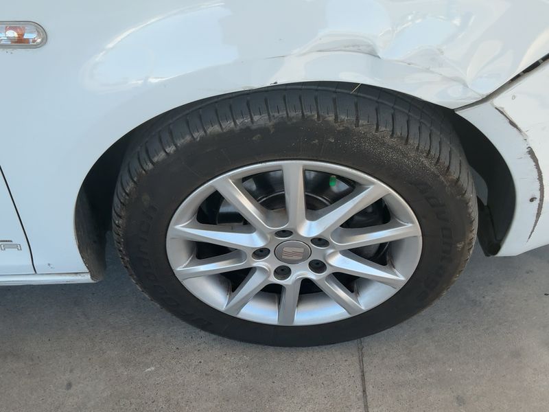 Seat Leon 1.6 TDI Reference Copa 2012 – снимка 11