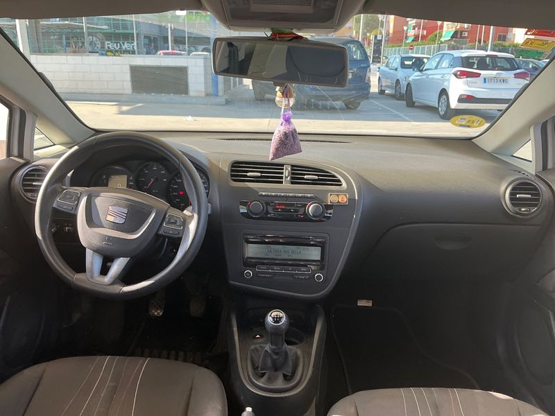 Seat Leon 1.6 TDI Reference Copa 2012 – снимка 17