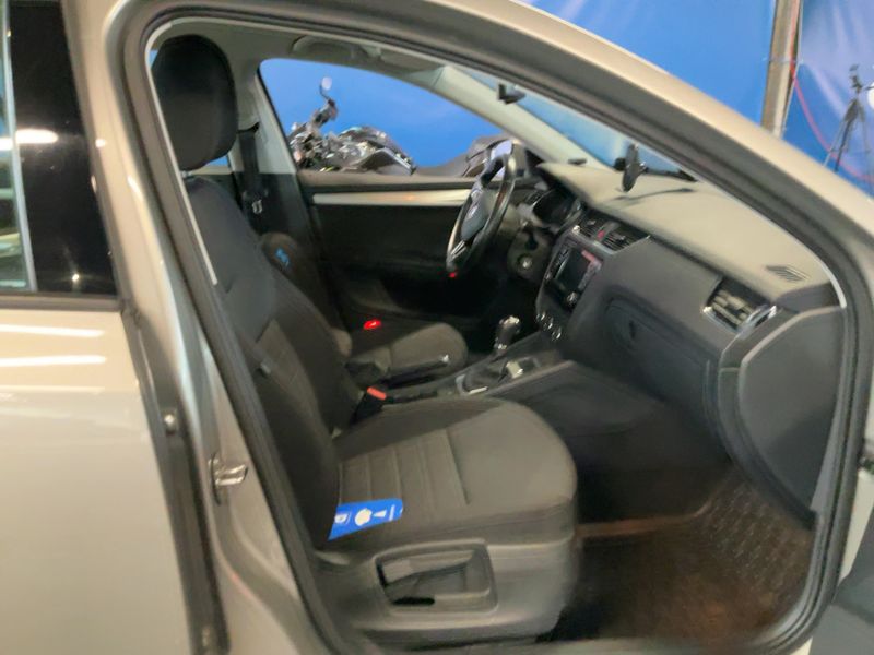 Skoda Octavia 1.4 TSI Ambition 2016 – снимка 17