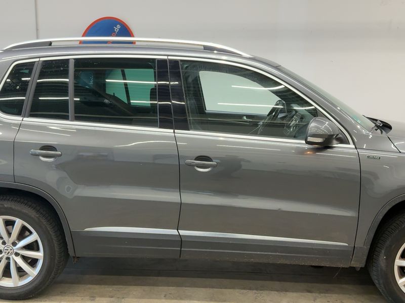 Volkswagen Tiguan 2.0 TDI Lounge Sport & Style 4Motion BlueMotion Tech 2015 – снимка 10