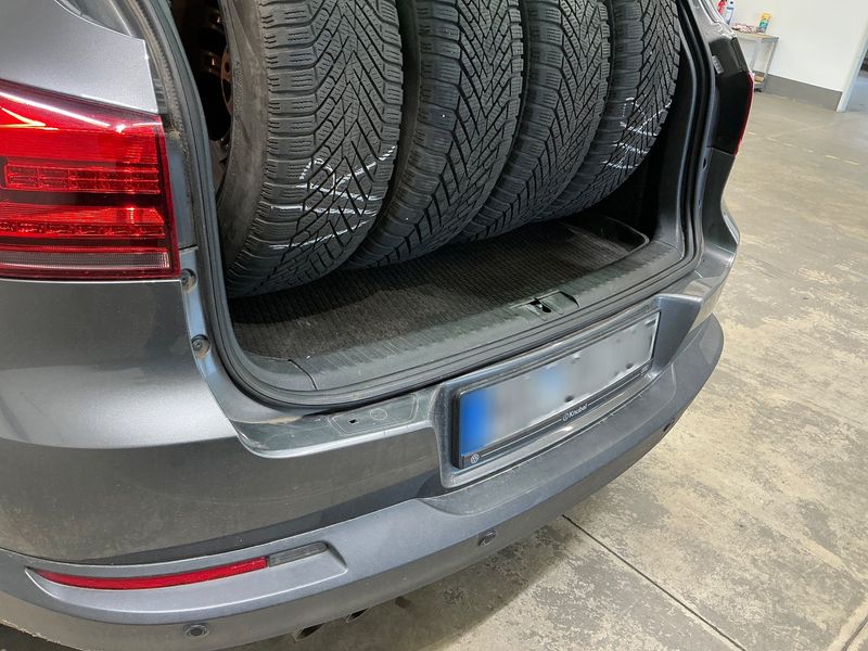 Volkswagen Tiguan 2.0 TDI Lounge Sport & Style 4Motion BlueMotion Tech 2015 – снимка 36