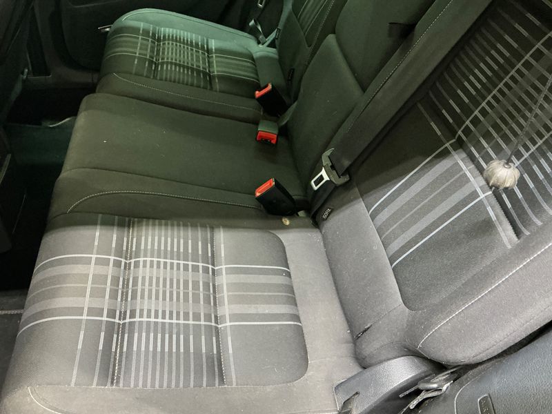 Volkswagen Tiguan 2.0 TDI Lounge Sport & Style 4Motion BlueMotion Tech 2015 – снимка 30
