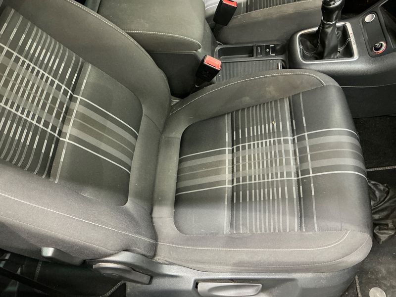 Volkswagen Tiguan 2.0 TDI Lounge Sport & Style 4Motion BlueMotion Tech 2015 – снимка 35